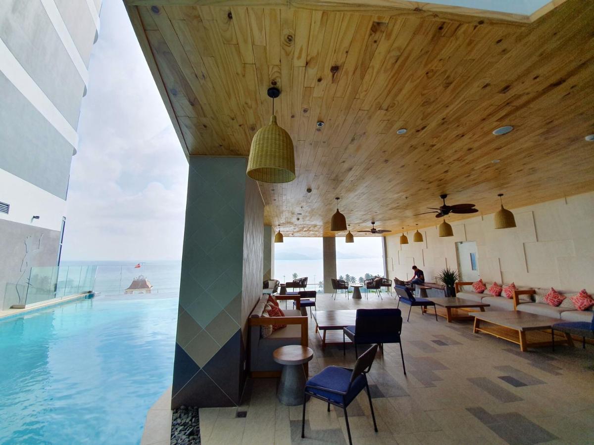 Rollton Ocean View Apartment Nha Trang Bagian luar foto