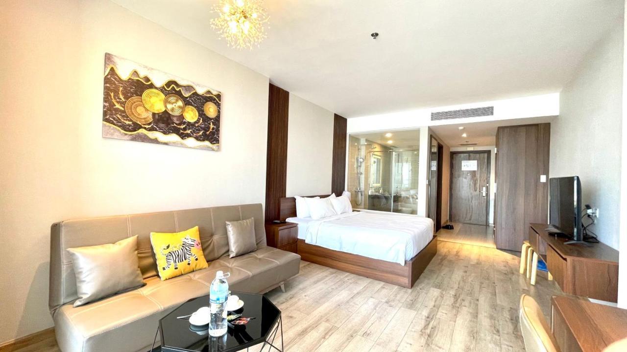 Rollton Ocean View Apartment Nha Trang Bagian luar foto