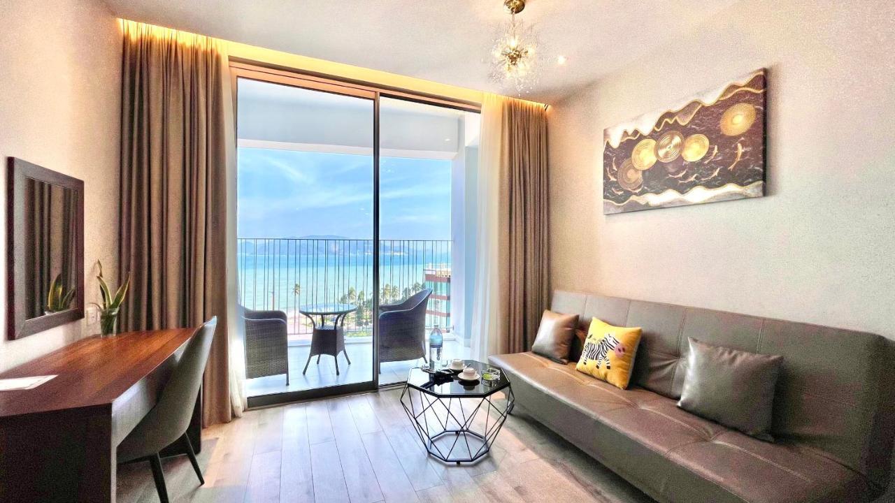 Rollton Ocean View Apartment Nha Trang Bagian luar foto