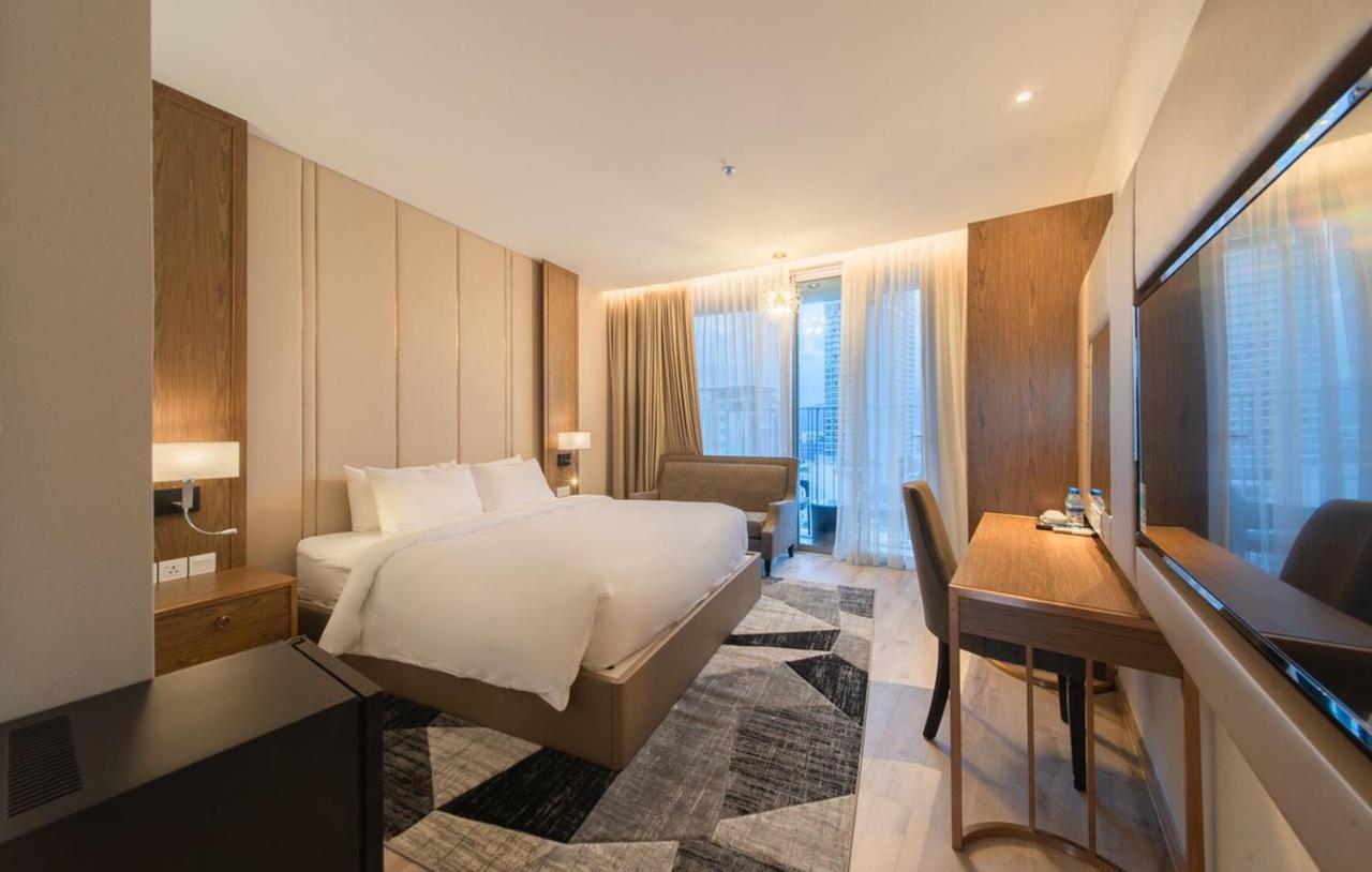 Rollton Ocean View Apartment Nha Trang Bagian luar foto